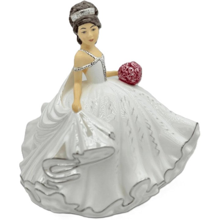 Mini Brunette Bride Of The Year | Thelma Madine