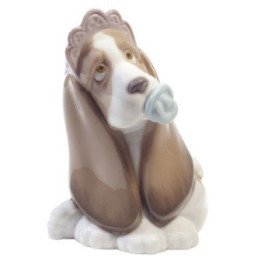 Little Princess Nao Porcelain Hand Painted Figurine