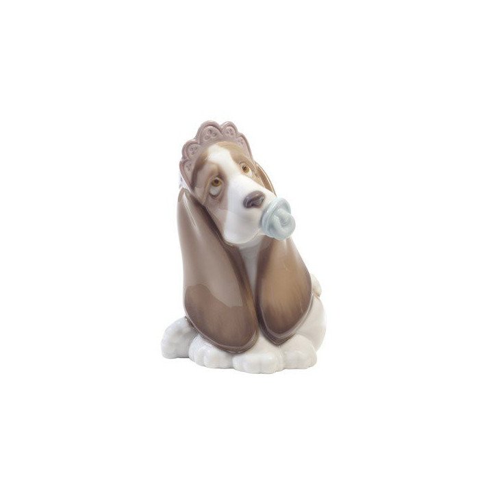 Little Princess Nao Porcelain Hand Painted Figurine