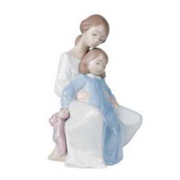 A Moment With Mommy Nao Porcelain Figurine