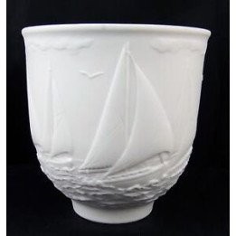 Lladro Sailing The Seas Votive Spanish Porcelain