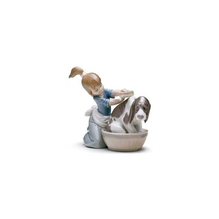 Bashful Bather Lladro Porcelain Figurine